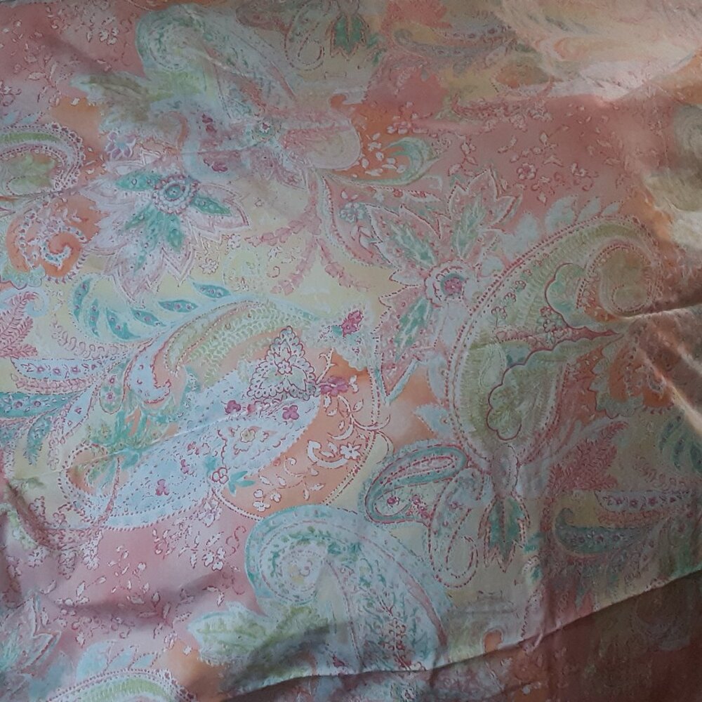 Lauren Ralph Lauren Jamaica Paisley Queen Sheet Set. NO SHAMS